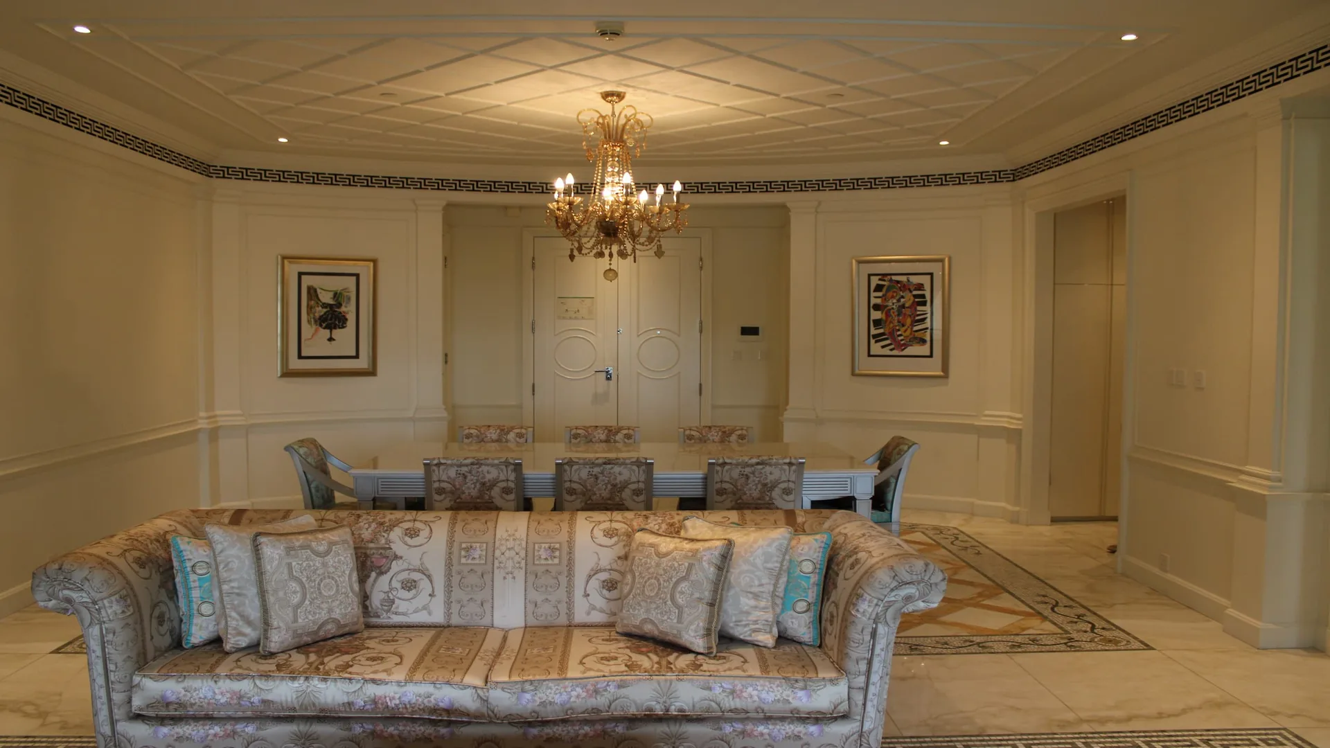 High End - Palazzo Versace 2 Bedroom — photo 4