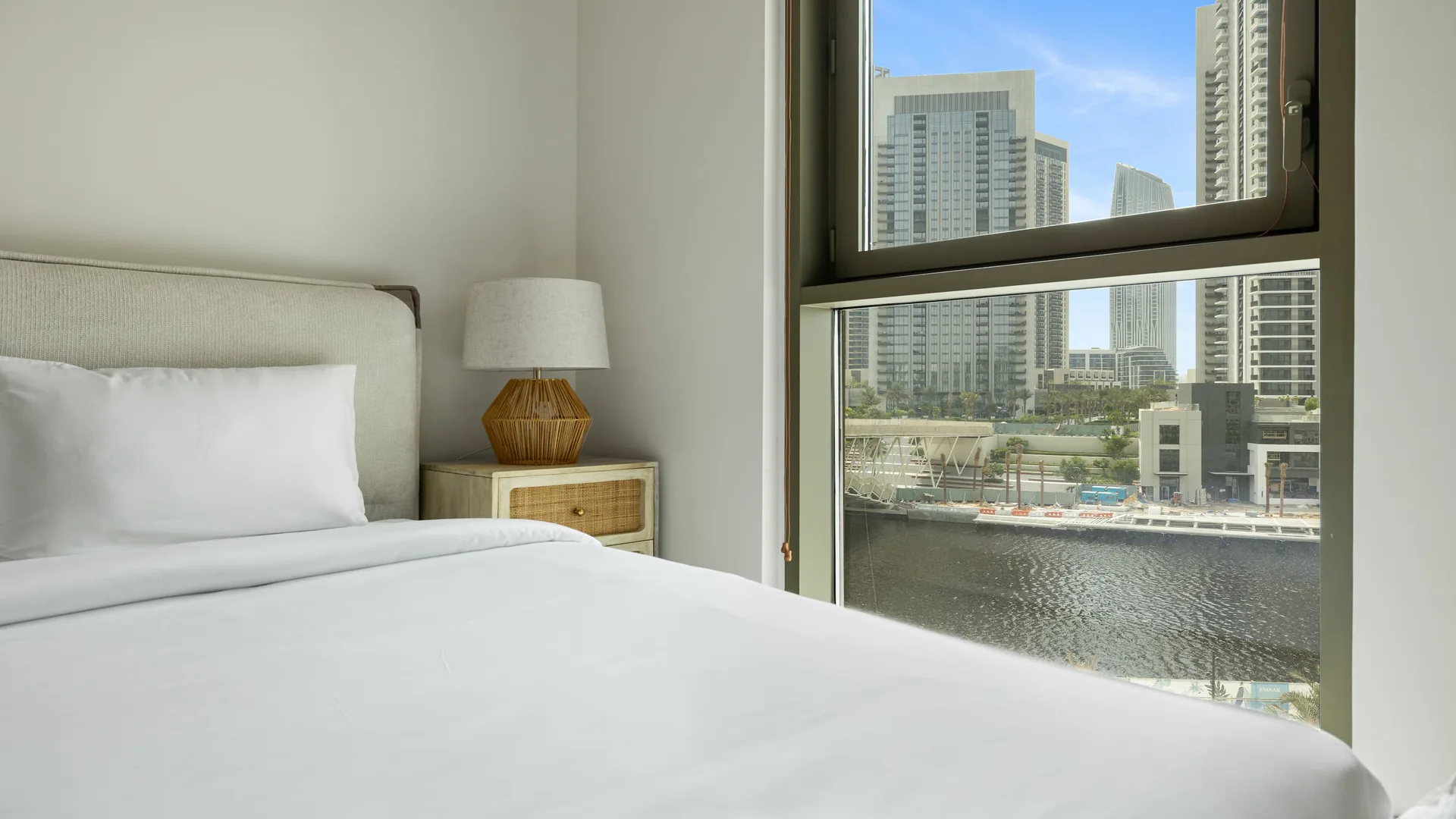 Grove · 2-bedroom apartment Canal View — photo 3