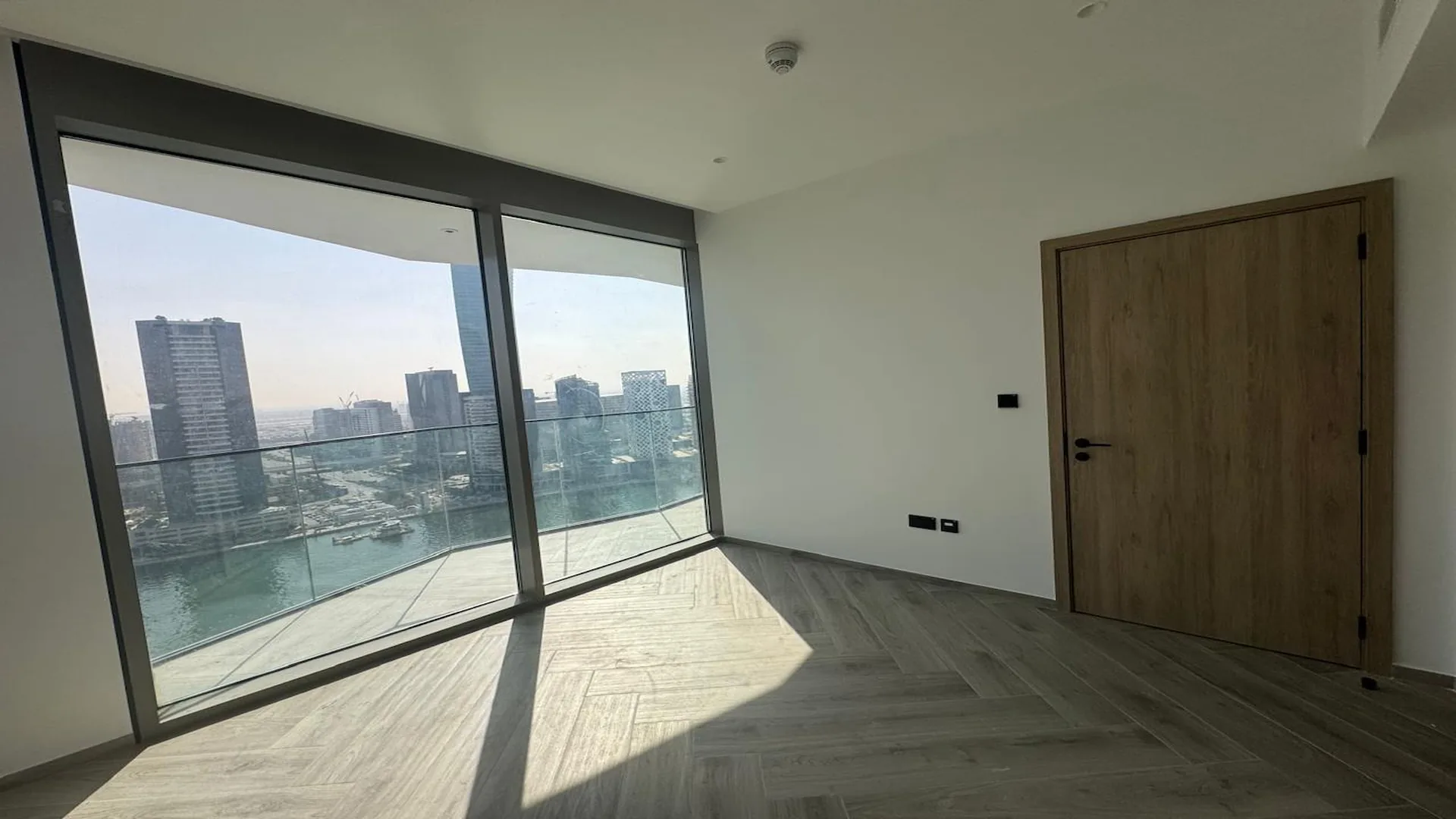 Apartment for Sale | Peninsula Three — photo 2