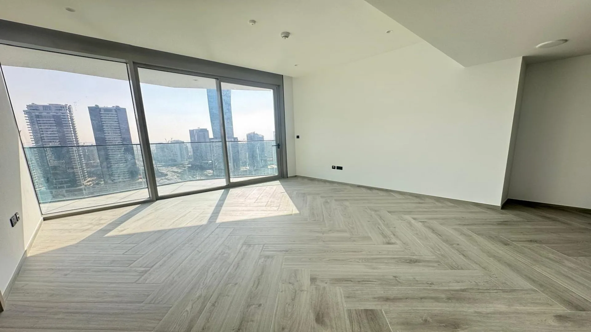 Apartment for Sale | Peninsula Three — photo 7